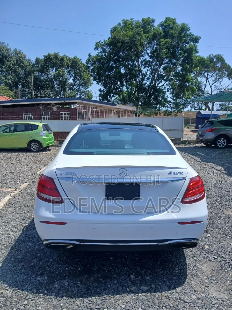 Mercedes-Benz E300 4Matic AWD Sedan (2.0L 4cyl 9A) 2017 Black