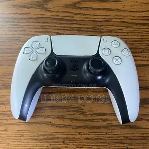 PS5 Controller Used
