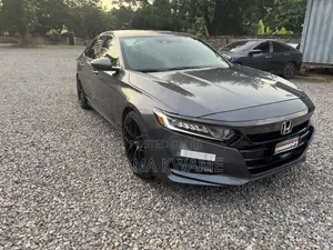Honda Accord Sport (2.0L 4cyl Turbo 10A) 2019 Gray