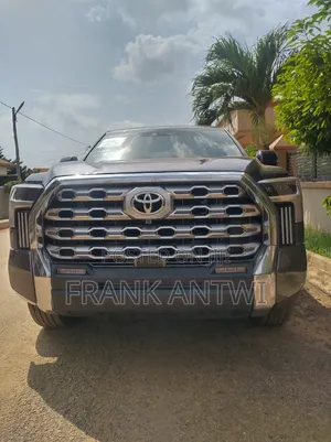 Toyota Tundra SR5 CrewMax 4WD SB w/6.5' Bed 2025 Gray