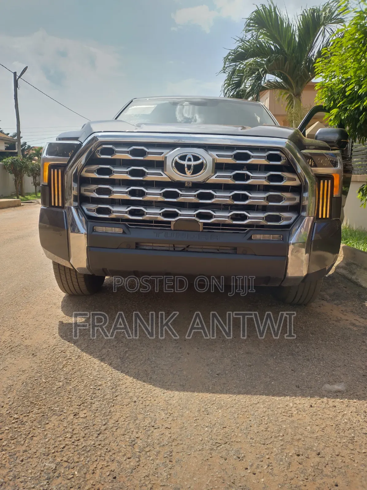 Toyota Tundra SR5 CrewMax 4WD SB w/6.5' Bed 2025 Gray