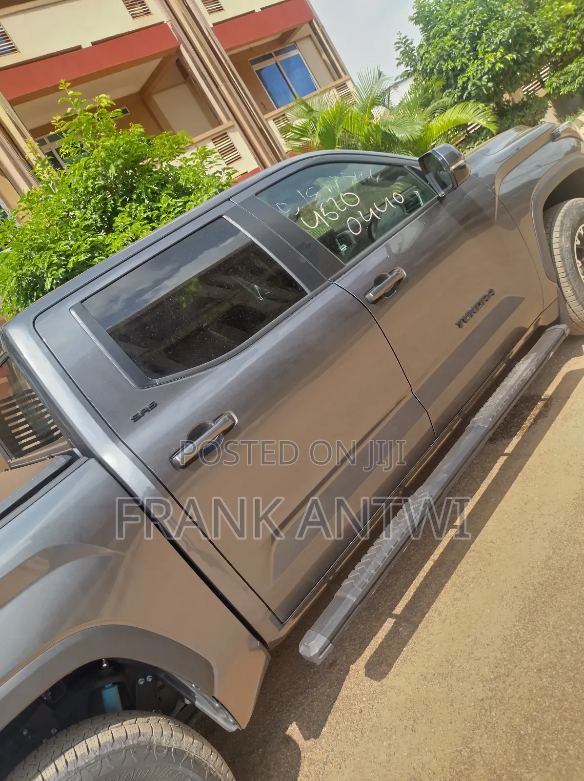 Toyota Tundra SR5 CrewMax 4WD SB w/6.5' Bed 2025 Gray