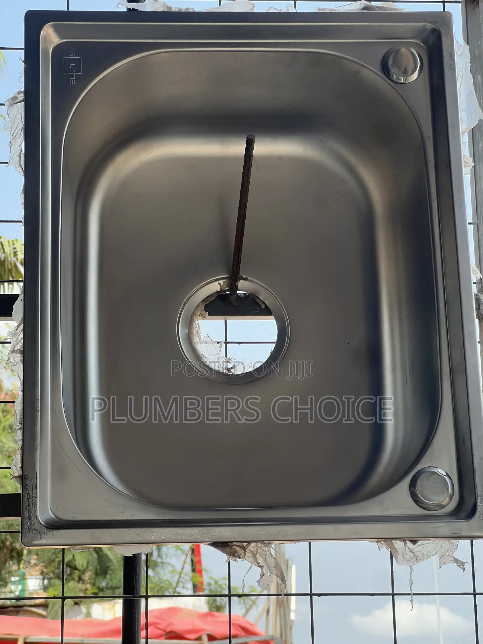 Armless Single Bowl Kitchen Sink