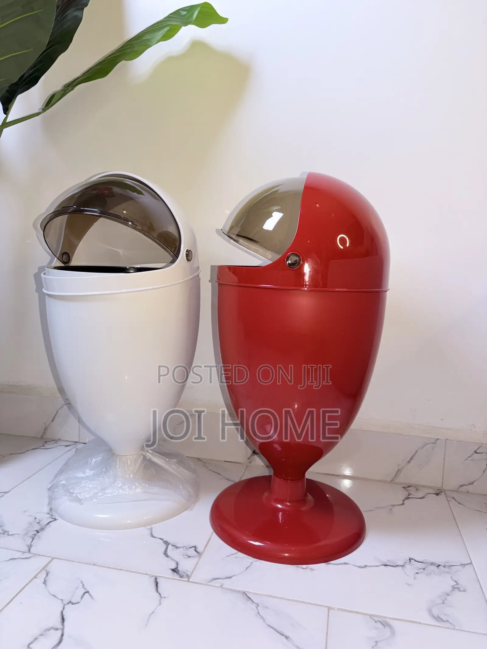 Mini Trash Bin