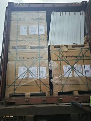 615W Jinko Solar Panel