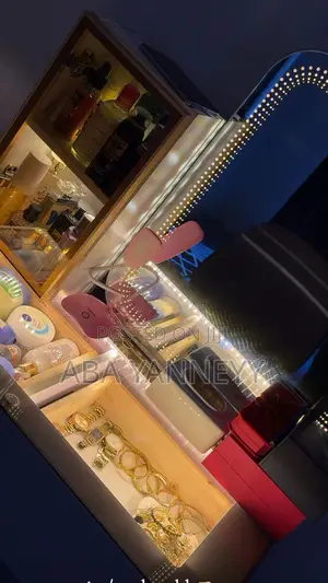 Slightly Used Dressing Table