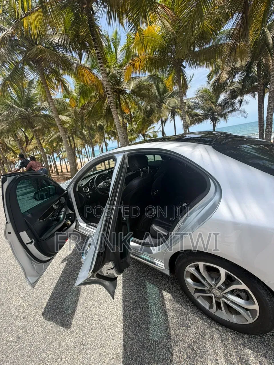 Mercedes-Benz C300 Luxury 4Matic Sedan AWD (2.0L 4cyl 7A) 2016 Silver