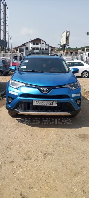 Toyota RAV4 XLE AWD (2.5L 4cyl 6A) 2017 Blue