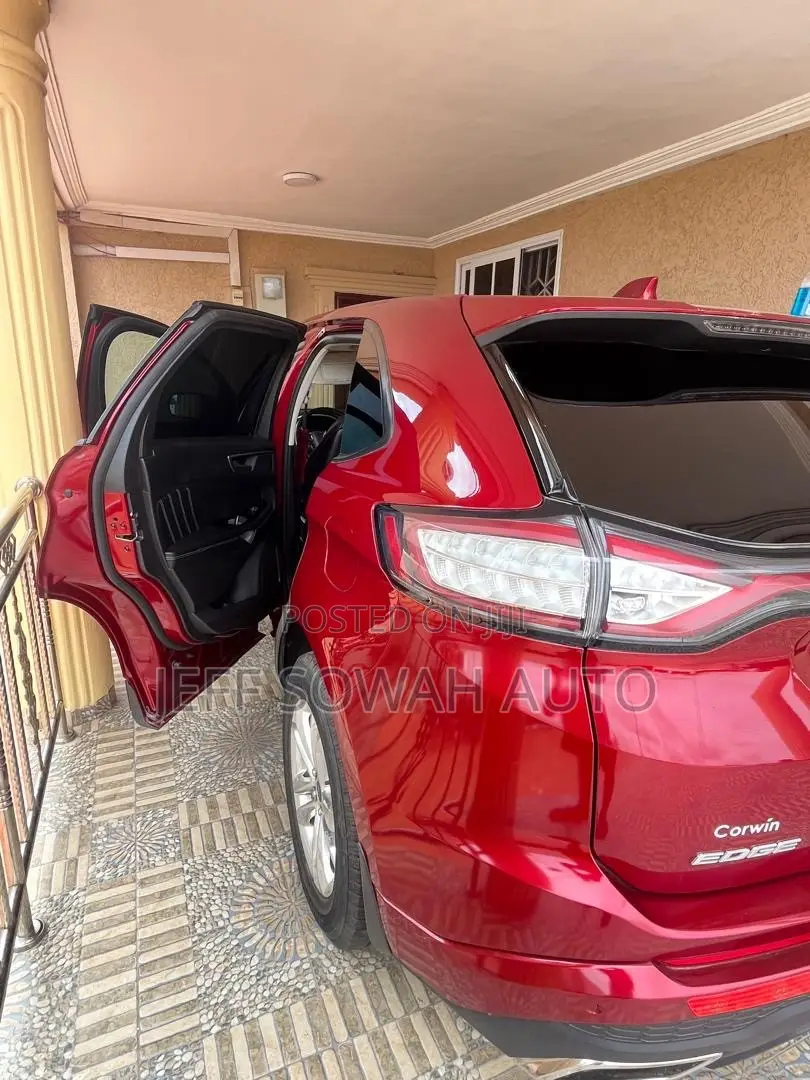 Ford Edge 2025 Red