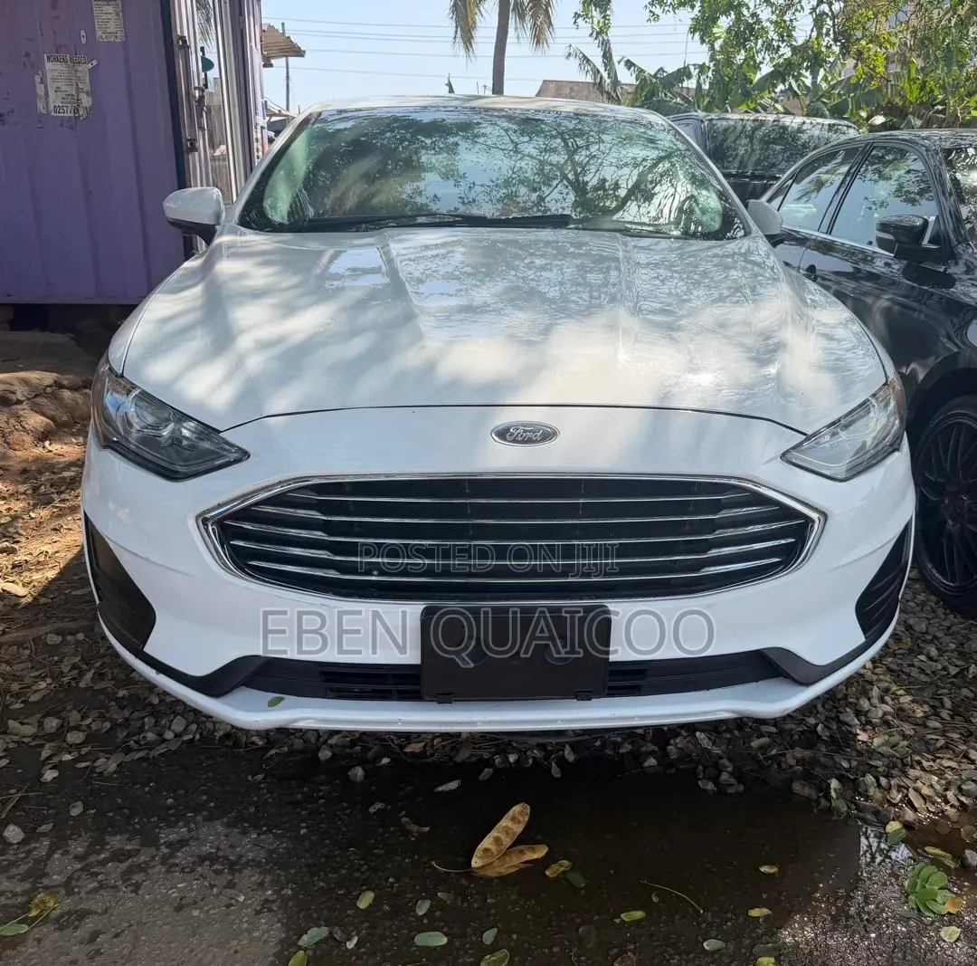 Ford Fusion 2017 White