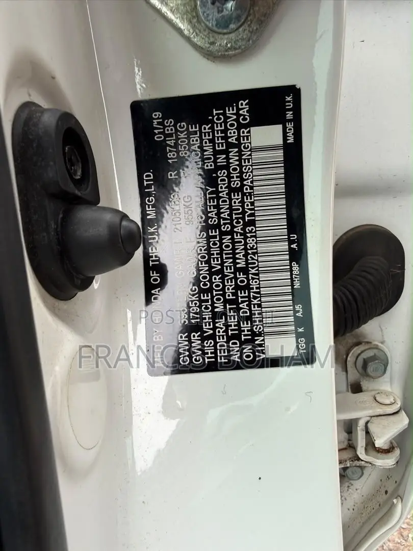Honda Civic EX Hatchback 2019 White
