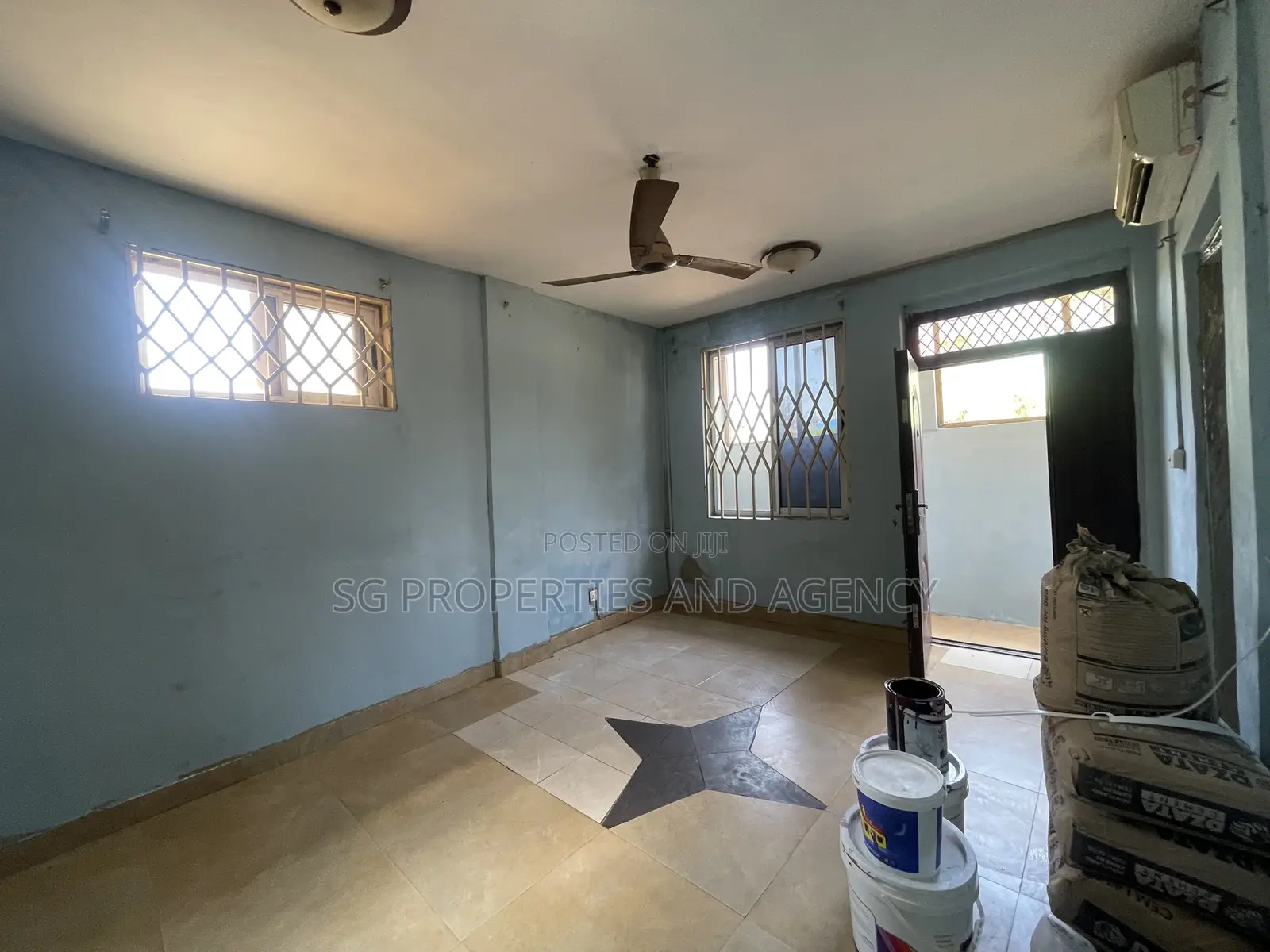 1bdrm Apartment in Batsonaa, Baatsona Total for rent
