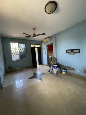 1bdrm Apartment in Batsonaa, Baatsona Total for rent