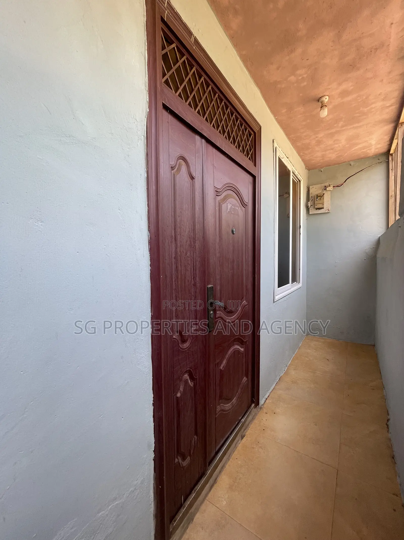 1bdrm Apartment in Batsonaa, Baatsona Total for rent