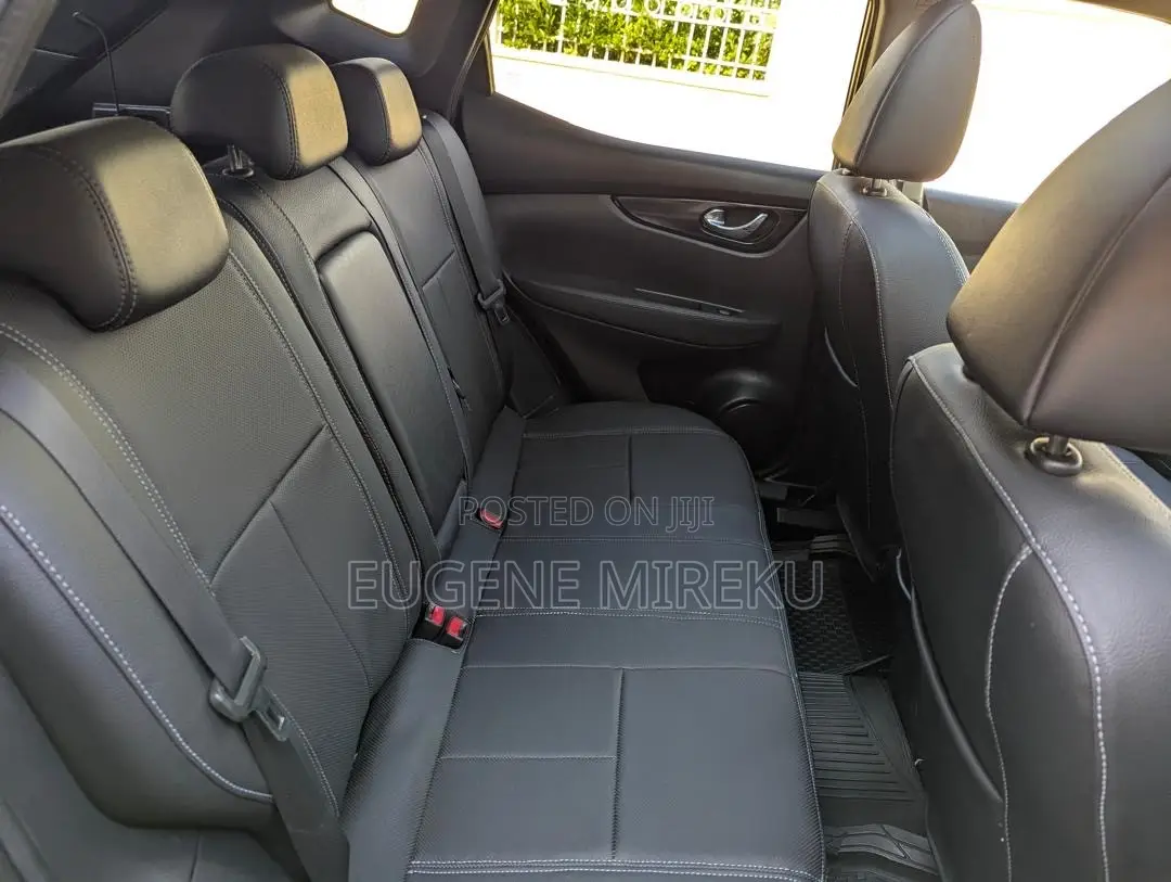 Nissan Qashqai 2015 Brown