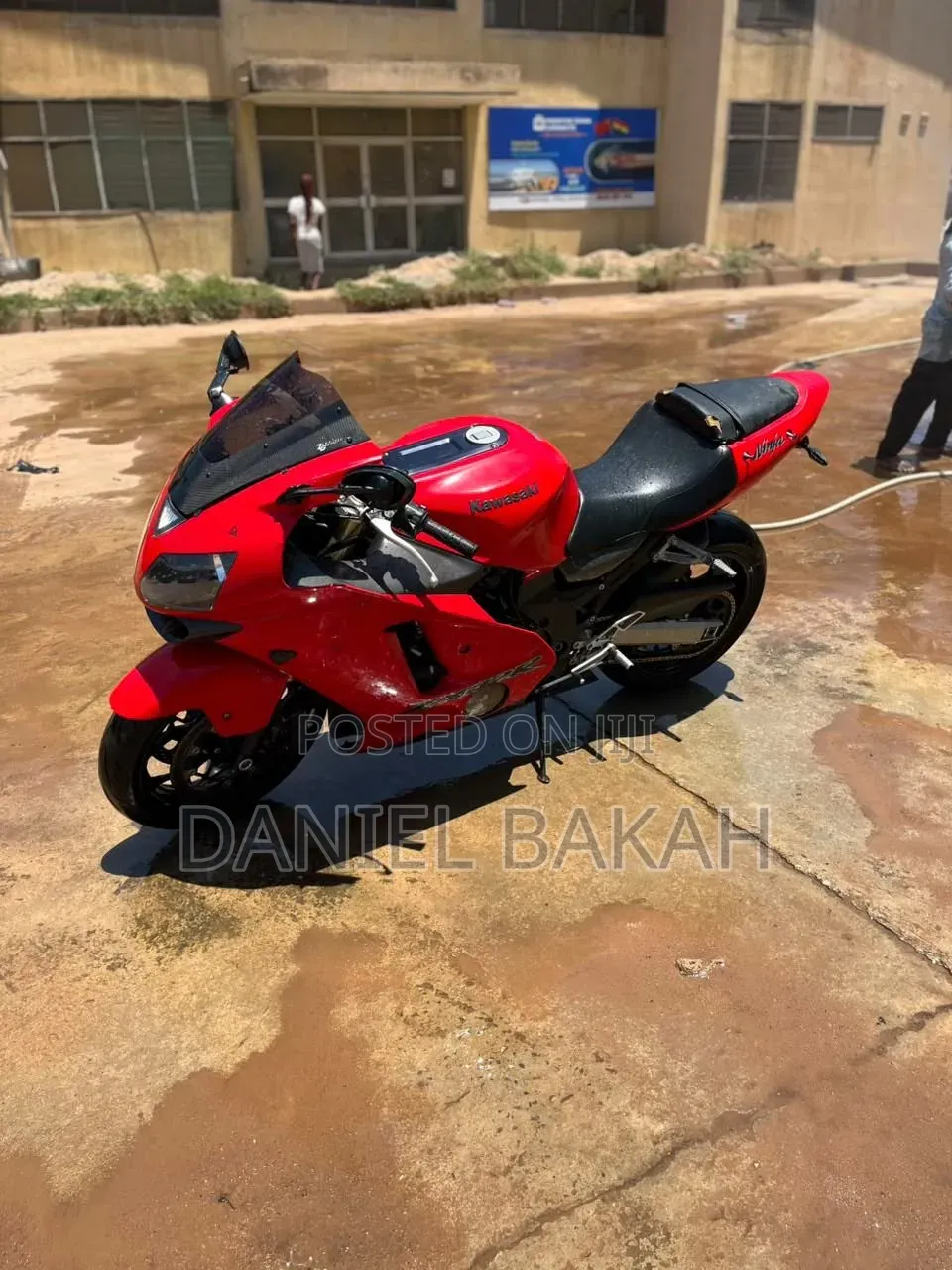 Kawasaki Ninja ZX-10R 2005 Red