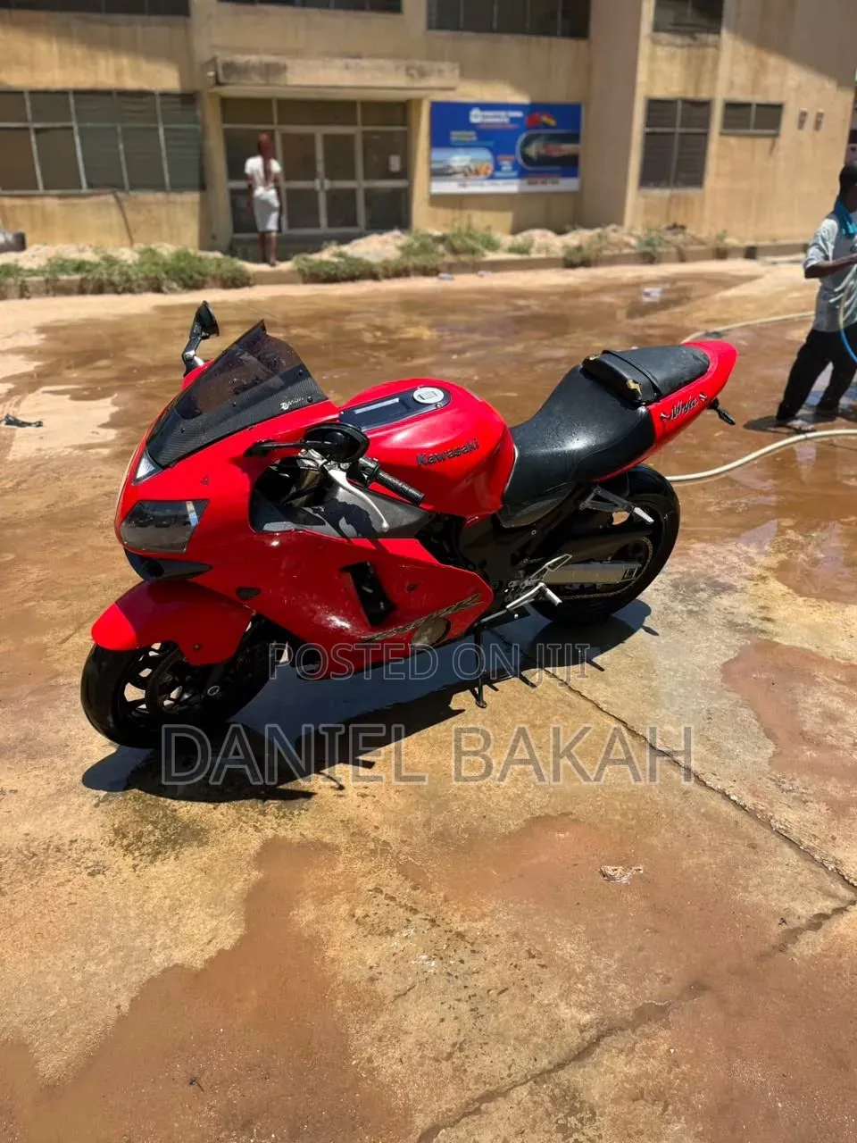 Kawasaki Ninja ZX-10R 2005 Red