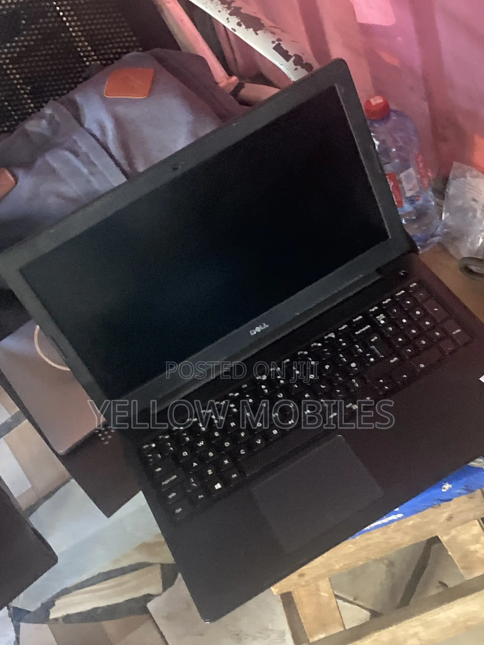 Laptop Dell Latitude 3590 8GB Intel Core i3 SSD 256GB
