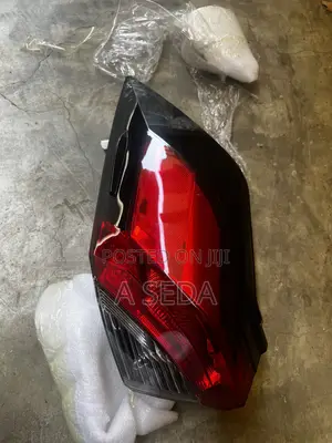 Toyota RAV4 2019 2020 2021 2022 2023 2024 2025 Taillight Pair