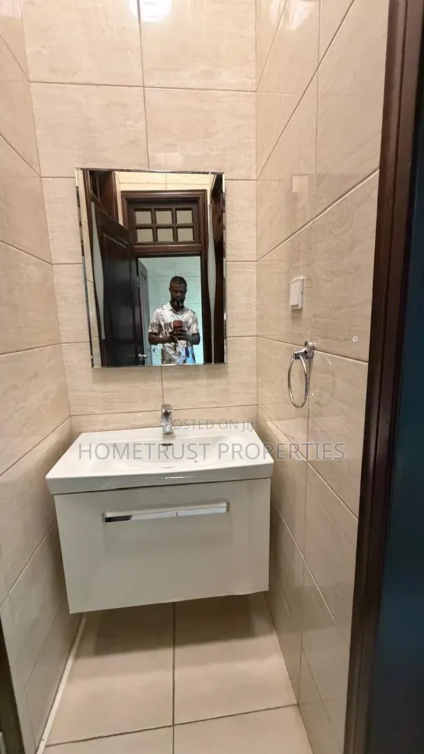 3bdrm Apartment in Achimota Tantra, Unity Closed for rent