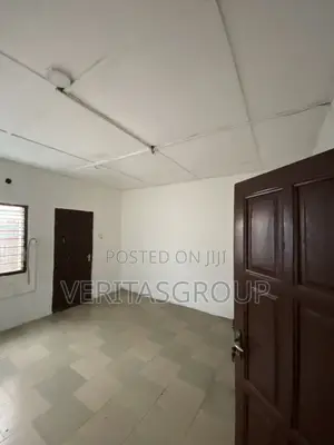 1bdrm Room & Parlour in Adjiriganor for rent