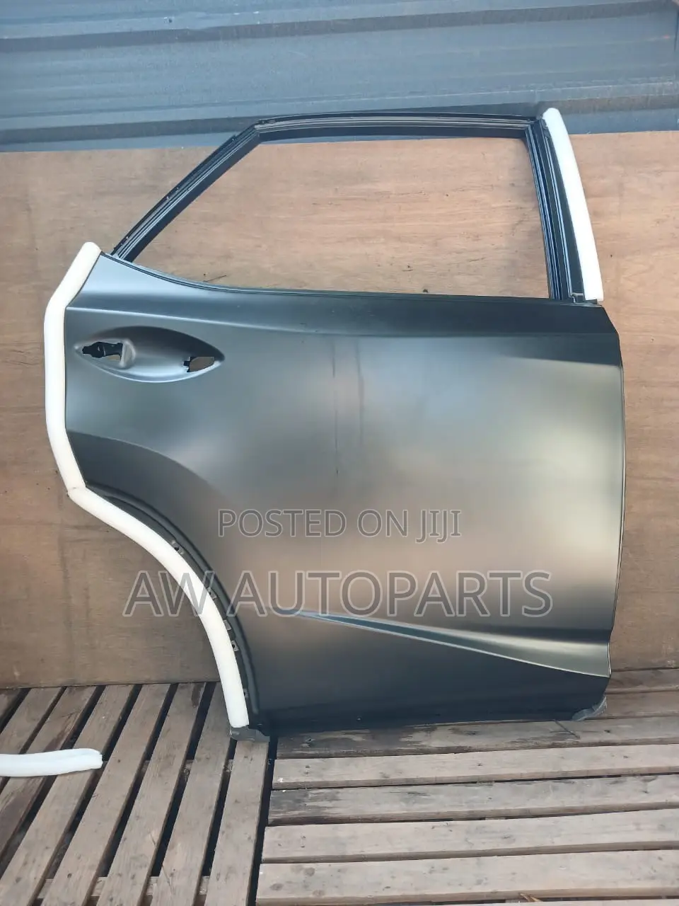 Lexus RX 350 2023-2026 Doors