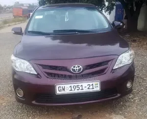 Toyota Corolla LE 4dr Sedan (1.8L 4cyl 4A) 2012 Brown