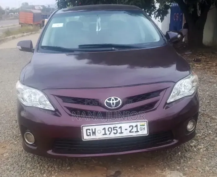 Toyota Corolla LE 4dr Sedan (1.8L 4cyl 4A) 2012 Brown