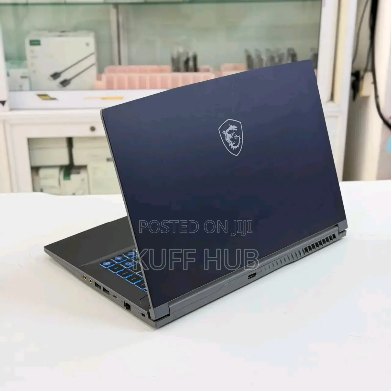 New Laptop MSI Katana 15 16GB Intel Core i7 SSD 512GB