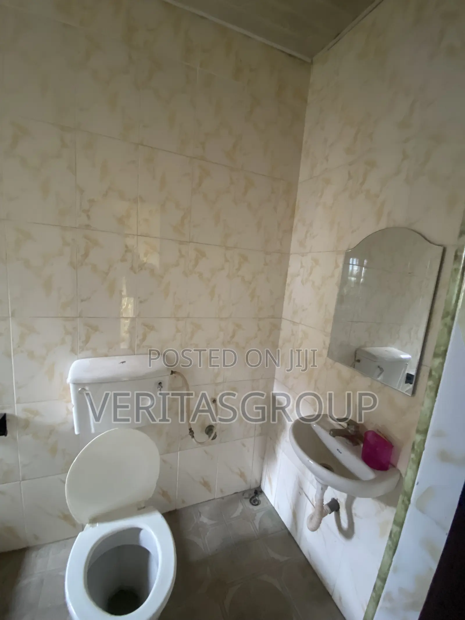 1bdrm Room & Parlour in Old Town for rent