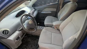 Toyota Belta 2012 Blue
