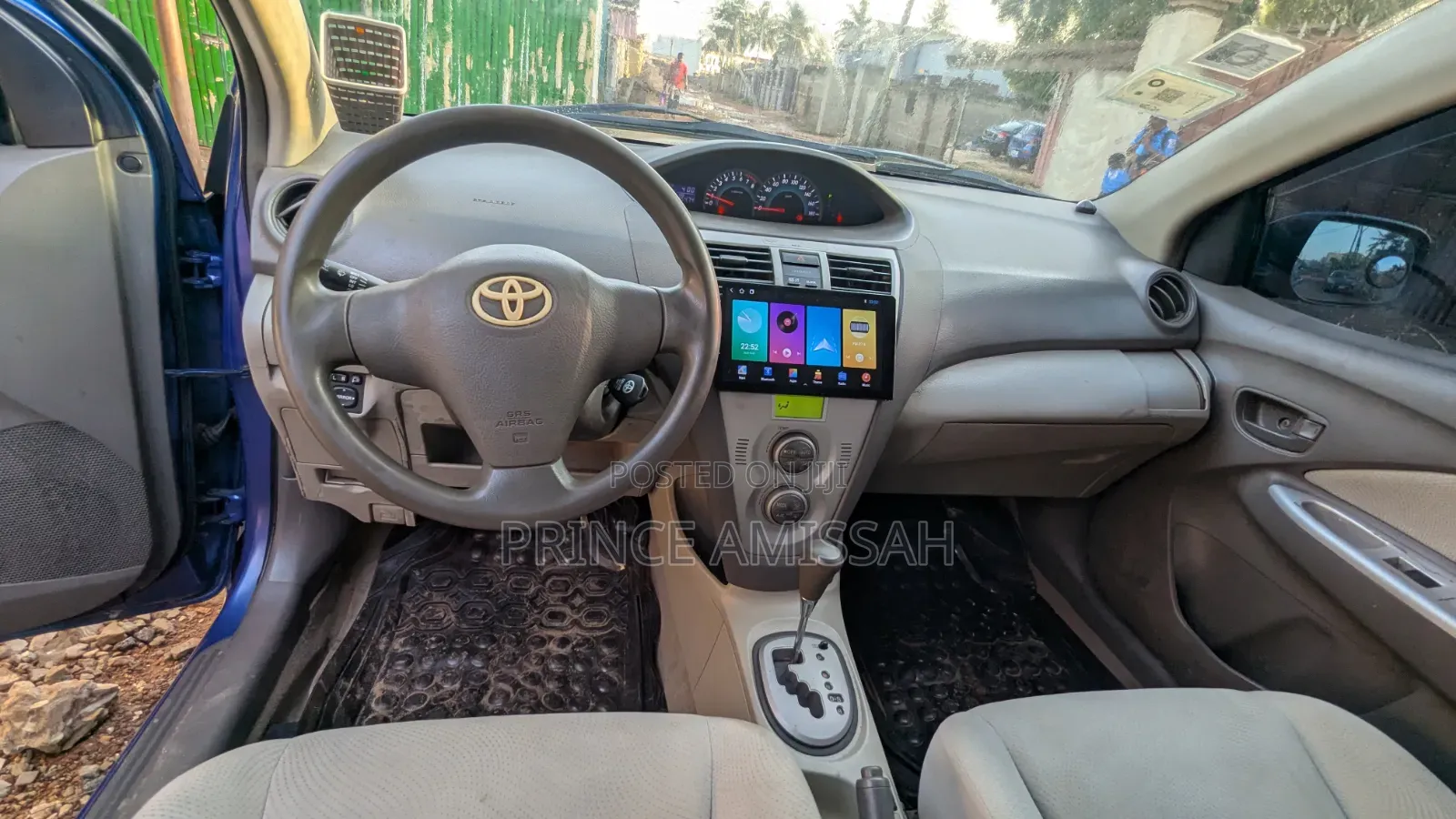 Toyota Belta 2012 Blue