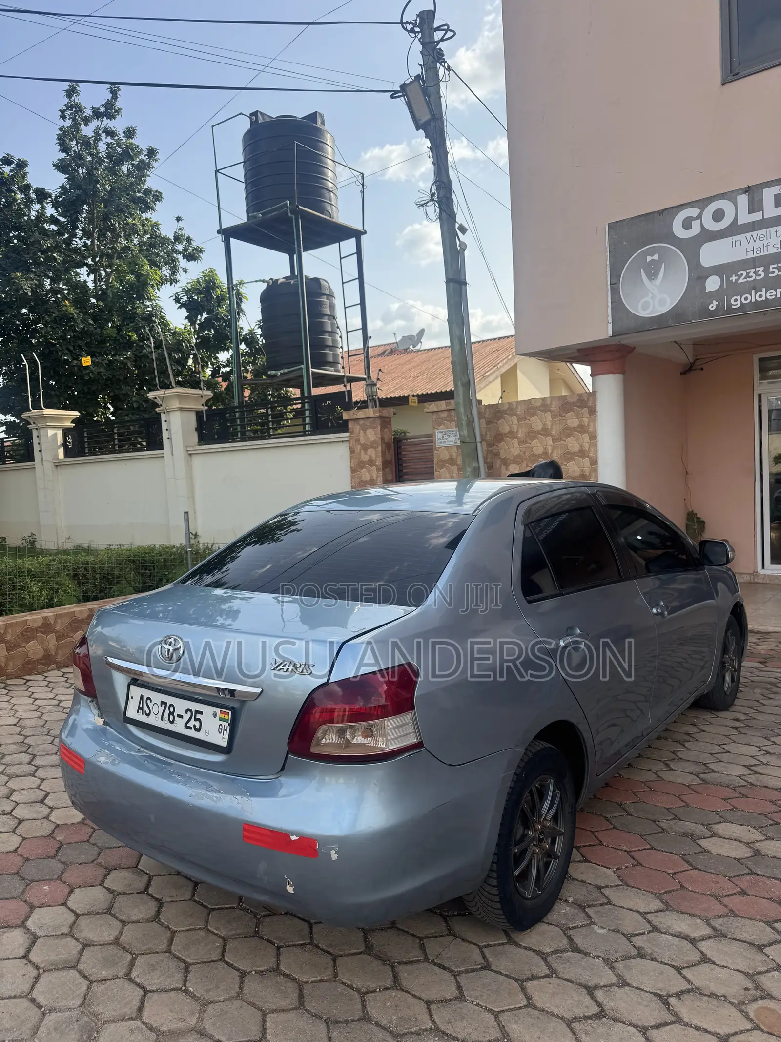 Toyota Belta 2010 Blue