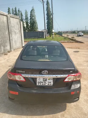 Toyota Corolla S 5-Speed 2013 Black