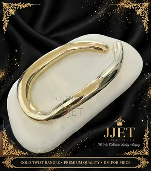 Gold Twist Bangle • Premium Quality