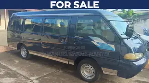 Hyundai H-100 2002 Blue