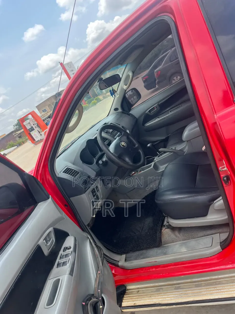 Toyota Hilux 2013 Red