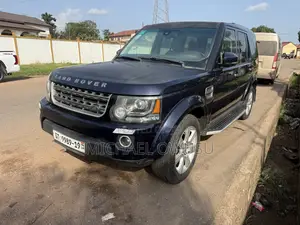 Land Rover Discovery 2016 Blue