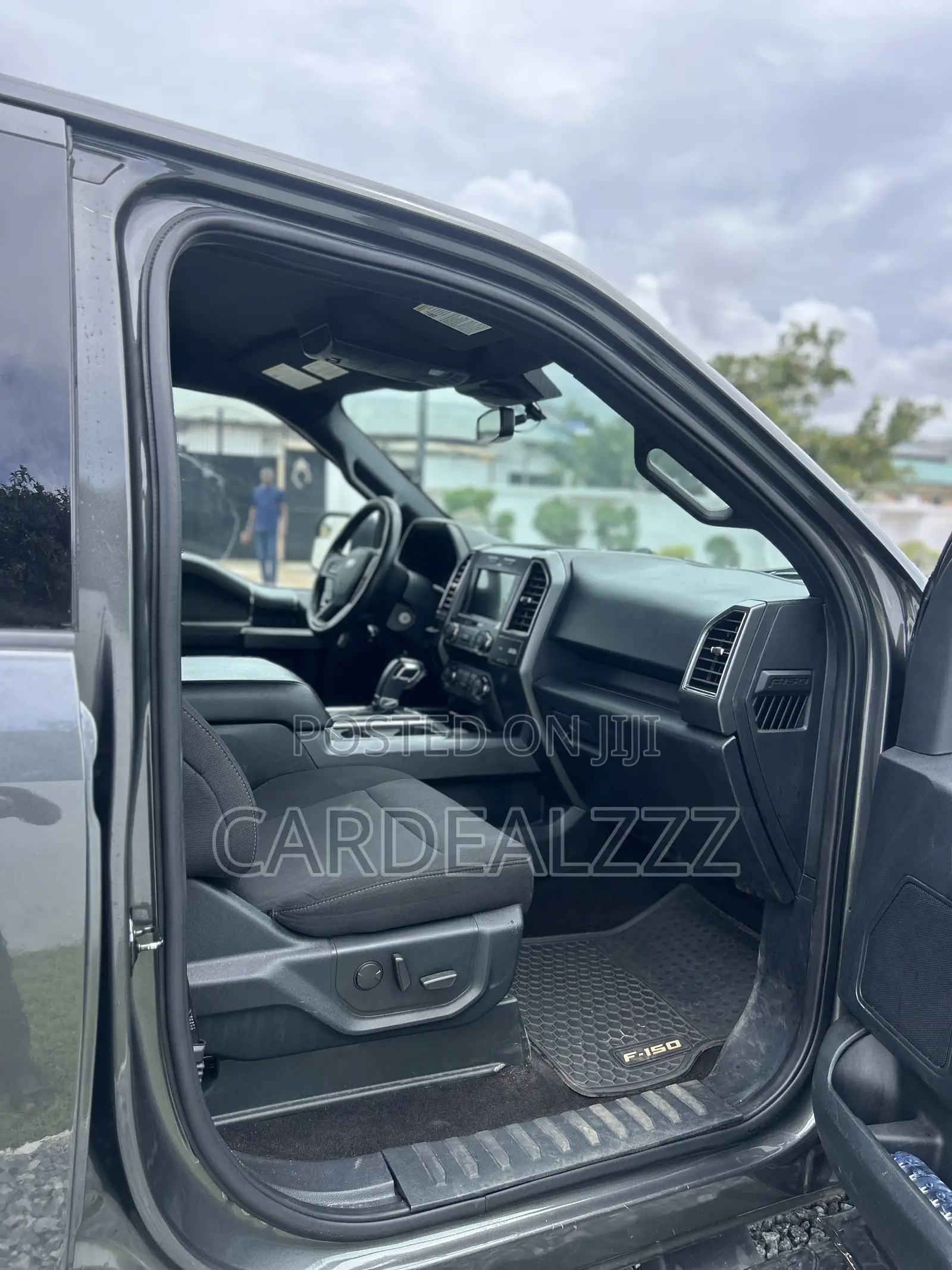 Ford F-150 XLT 4x2 SuperCrew Cab Styleside 6.5 ft. box 157 in. WB 2020
