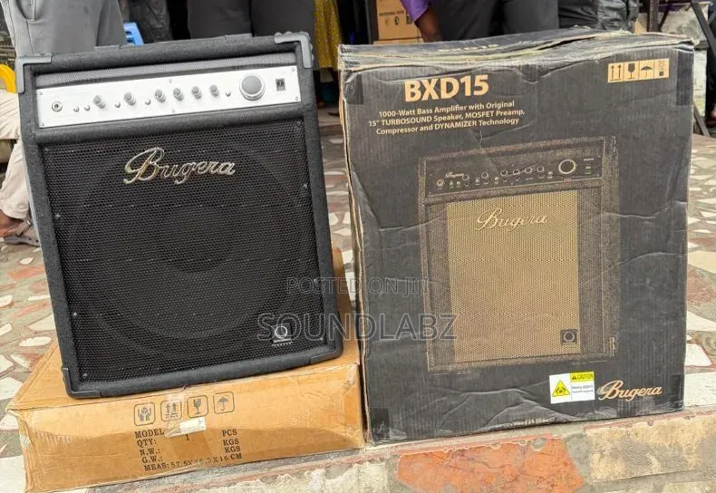 Bugera BXD15 / BXD15A 1000-Watt Bass Combo Amplifier