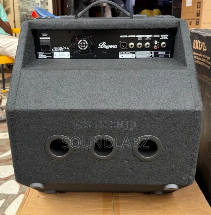 Bugera BXD15 / BXD15A 1000-Watt Bass Combo Amplifier
