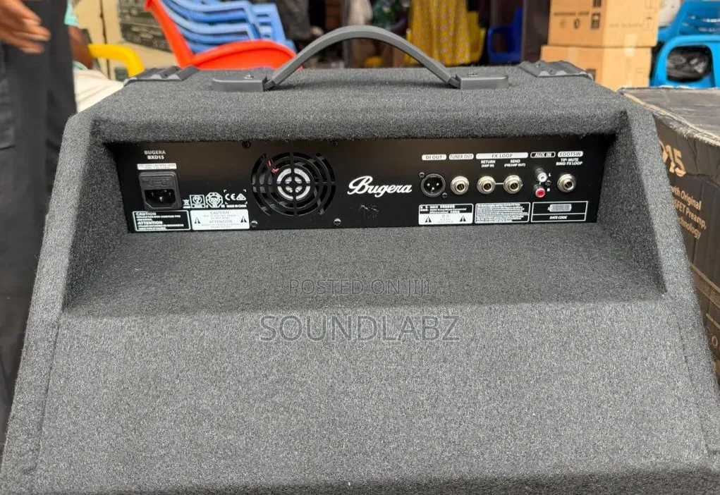 Bugera BXD15 / BXD15A 1000-Watt Bass Combo Amplifier