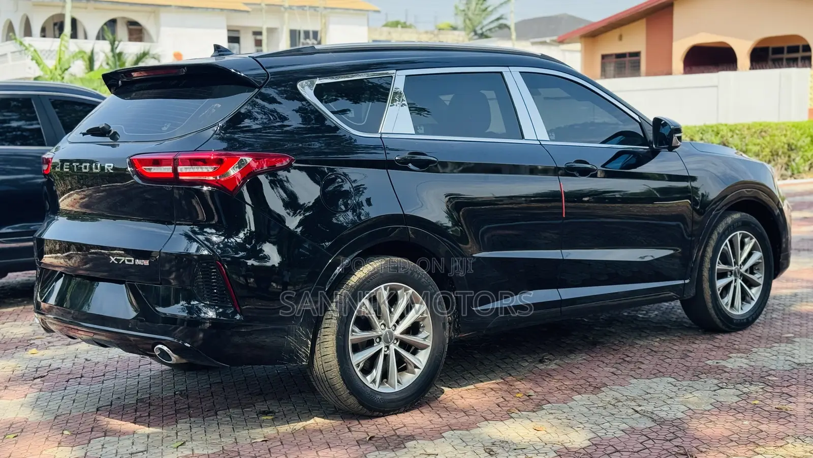 Jetour X70 1.5 7-Seater FWD 2020 Black
