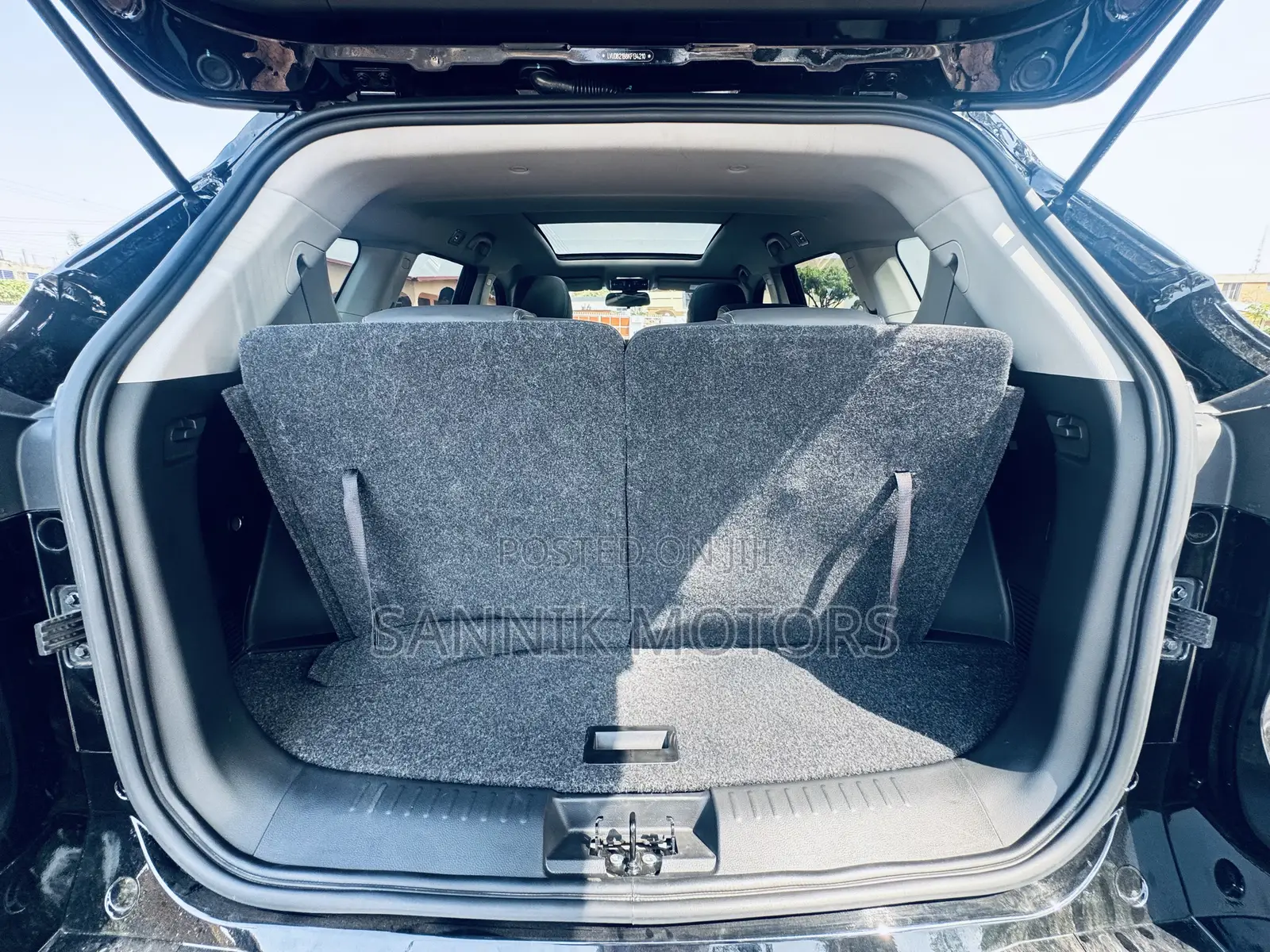 Jetour X70 1.5 7-Seater FWD 2020 Black