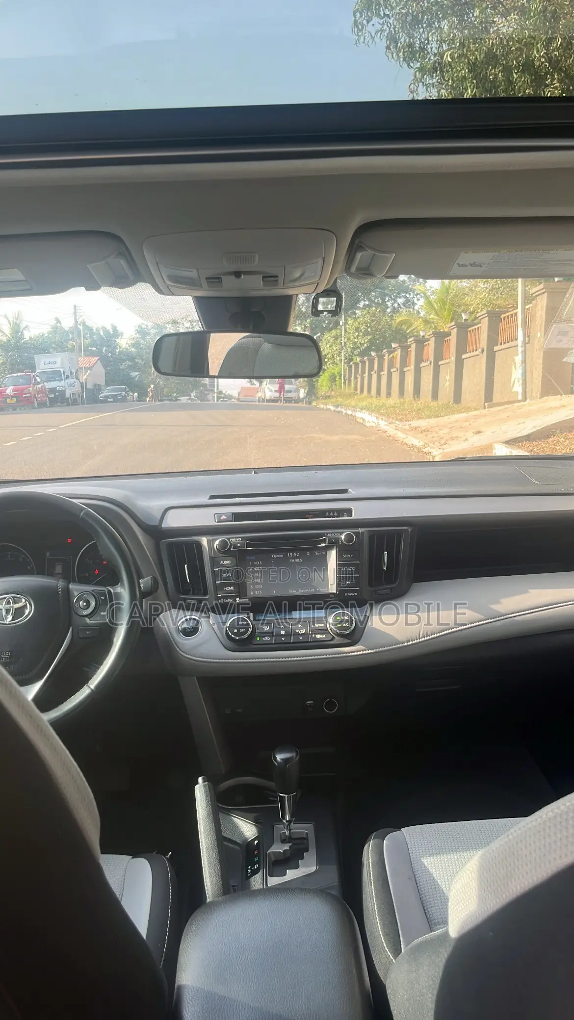 Toyota RAV4 XLE 4dr SUV (2.5L 4cyl 6A) 2018 Black