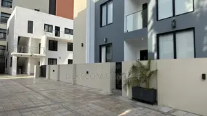 2bdrm Apartment in Labone for rent