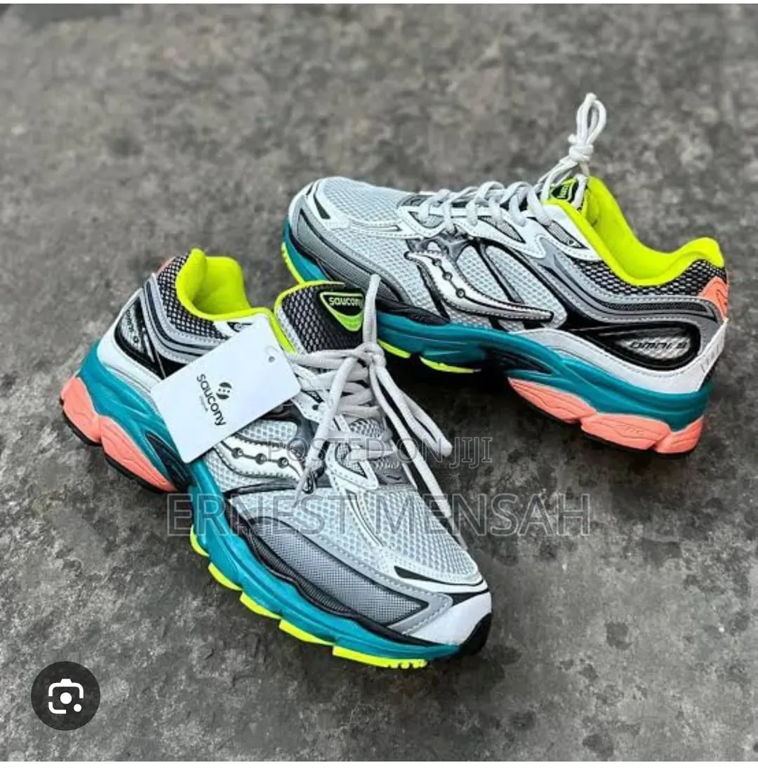 Asics Gel-Kayano 14