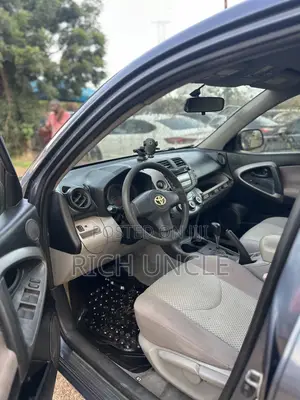 Toyota RAV4 2008 Blue