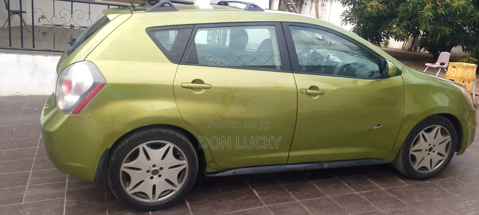 Pontiac Vibe 2.4 4WD 2010 Green