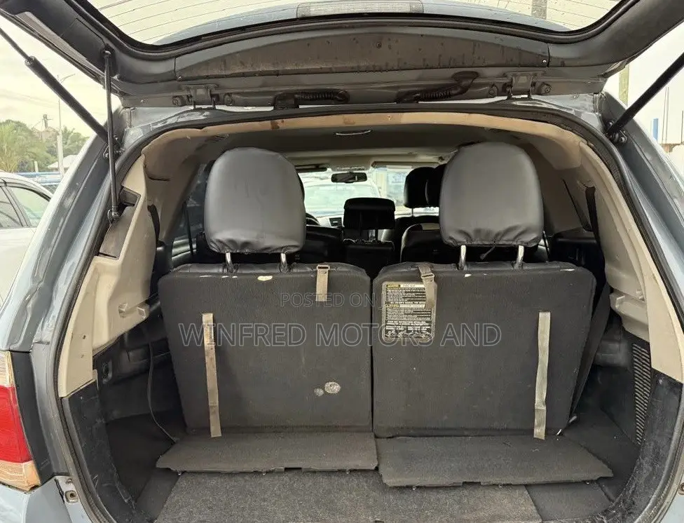 Toyota Highlander 3.5L 4WD 2013 Gray